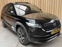 Skoda Kodiaq 1.5 TSI Sportline Business 7persoons Automaat | Panoramadak | Navigatiesysteem groot scherm | Adaptieve cruise control | Climate control | Stoelverwarming | Trekhaak uitklapbaar | Elektrisch bedienbare achterklep