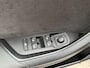 Skoda Kodiaq 1.5 TSI Sportline Business 7persoons Automaat | Panoramadak | Navigatiesysteem groot scherm | Adaptieve cruise control | Climate control | Stoelverwarming | Trekhaak uitklapbaar | Elektrisch bedienbare achterklep