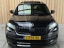 Skoda Kodiaq 1.5 TSI Sportline Business 7persoons Automaat | Panoramadak | Navigatiesysteem groot scherm | Adaptieve cruise control | Climate control | Stoelverwarming | Trekhaak uitklapbaar | Elektrisch bedienbare achterklep