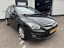 Hyundai i30 CW 1.6i i-Motion /Nieuwe apk bij aflevering/Airco/Lm velgen