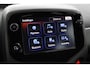 Toyota Aygo 1.0 VVT-i x-play | Groot scherm multimedia | Airco | Parkeercamera |