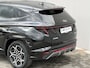 Hyundai Tucson 1.6 T-GDI PHEV N Line 4WD / SOH 100% / Fabrieksgarantie tot 05-2027 / Dealer onderhouden / Trekgewicht 1.350 kg / Stuur- Stoel & Achterbank verwarming / Rondomzicht camera / Apple Carplay/Android Auto / Elektrische achterklep / Stoelventilatie /