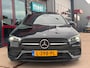 Mercedes-Benz CLA 200 AMG PANO l SFEER l MATRIX l EL-STOEL l ASSISTENTIE l KEYLESS l TREKHAAK l ORG.NL l DEALER OH l BTW l