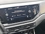 Volkswagen Polo 1.0 TSI Highline DSG AUTOMAAT FACELIFT MODEL SFEERVERLICHTING ACHTERUITRIJ CAMERA STOELVERWARMING CLIMATE CONTROLE NETTE AUTO!!