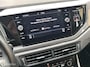 Volkswagen Polo 1.0 TSI 95PK DSG AUTOMAAT HIGHLINE CARPLAY CLIMATE CONROLE SFEERVERLICHTING PARKEERSENSOREN NETTE AUTO!!