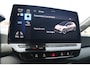 Volkswagen ID.3 Pro 58 kWh Facelift/Pano/IQ.Light/ACC/Camera/Navi/Keyless/Warmtepomp/19"