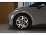 Volkswagen ID.3 Pro 58 kWh Facelift/Pano/IQ.Light/ACC/Camera/Navi/Keyless/Warmtepomp/19"
