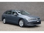 Volkswagen Golf Variant 1.0 TSI 110pk Life | Achteruitrijcamera | Navigatie | App Connect draadloos |