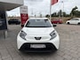 Toyota Aygo X 1.0 VVT-i S-CVT Play | Navi | Camera | Cruise |10.400 km Dealeronderhouden