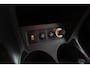 Toyota RAV4 2.0 VVTi Dynamic 2WD | Trekhaak | Stoelverwarming | Navigatie |