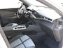 Opel Grandland Electric GS 73 kWh | AGR stoelen | Navigatie 16" | Apple en Android 19"lichtmetalen velgen | Verlicht Opel-logo |