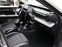 Citroën C3 1.2 Turbo 100pk Max | SNEL RIJDEN | 17"Lichtmetalen velgen | Navigatie | Parkeersensoren en camera