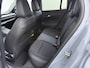 Jeep Avenger Summit 54Kwh | 10,25 inch digitaal configureerbaar instrumentenpaneel | 10,25" Infotainment met draadloos Apple Carplay en Android Auto | 18" Diamond Cut lichtmetalen velgen