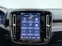 Volvo EX40 Extended Range Ultra Black Edition Europa / 20'' / Getint Glas / Denim Blue / 360 Camera / Panoramadak / Nubuck / Harman&Kardon Audio / Elektr. Stoelen / Stoel + Stuurw. Verwarming / Achterb. Verwarming / ACC / BLIS /