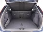 Volvo EX40 Extended Range Ultra Black Edition Europa / 20'' / Getint Glas / Denim Blue / 360 Camera / Panoramadak / Nubuck / Harman&Kardon Audio / Elektr. Stoelen / Stoel + Stuurw. Verwarming / Achterb. Verwarming / ACC / BLIS /