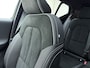 Volvo EX40 Extended Range Ultra Black Edition Europa / 20'' / Getint Glas / Denim Blue / 360 Camera / Panoramadak / Nubuck / Harman&Kardon Audio / Elektr. Stoelen / Stoel + Stuurw. Verwarming / Achterb. Verwarming / ACC / BLIS /