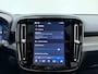 Volvo EX40 Extended Range Ultra Black Edition Europa / 20'' / Getint Glas / Denim Blue / 360 Camera / Panoramadak / Nubuck / Harman&Kardon Audio / Elektr. Stoelen / Stoel + Stuurw. Verwarming / Achterb. Verwarming / ACC / BLIS /
