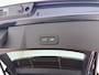 Volvo EX40 Extended Range Ultra Black Edition Europa / 20'' / Getint Glas / Denim Blue / 360 Camera / Panoramadak / Nubuck / Harman&Kardon Audio / Elektr. Stoelen / Stoel + Stuurw. Verwarming / Achterb. Verwarming / ACC / BLIS /