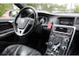 Volvo S60 2.0 T5 R-Design Automaat 245pk Clima/Cruise/Stoelverwarming/Leder/PDCv+a/LED/RadioCD.AUX.USB/18"LM/Dealer/APK:29-09-2027
