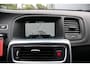 Volvo S60 2.0 T5 R-Design Automaat 245pk Clima/Cruise/Stoelverwarming/Leder/PDCv+a/LED/RadioCD.AUX.USB/18"LM/Dealer/APK:29-09-2027