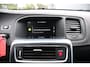 Volvo S60 2.0 T5 R-Design Automaat 245pk Clima/Cruise/Stoelverwarming/Leder/PDCv+a/LED/RadioCD.AUX.USB/18"LM/Dealer/APK:29-09-2027