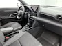 Toyota Yaris Cross 1.5 Hybrid 115 First Edition + | BTW Voertuig | Parkeersensoren voor+achter | Stoel+stuurverwarming | Climate Control | Cruise Control Adaptive | Navigatie | Apple CarPlay/Android Auto |