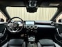 Mercedes-Benz A-klasse 250 *AMG* Leder/Alcantara / 225PK / Camera / Full LED / Cruise / Navigatie / 18'' LMV