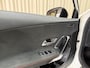 Mercedes-Benz A-klasse 250 *AMG* Leder/Alcantara / 225PK / Camera / Full LED / Cruise / Navigatie / 18'' LMV