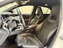 Mercedes-Benz A-klasse 250 *AMG* Leder/Alcantara / 225PK / Camera / Full LED / Cruise / Navigatie / 18'' LMV