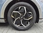 Hyundai Ioniq 5 Connect+ 77.4 kWh / SOH 100% / Dealer onderhouden / Fabrieksgarantie tot 12-2028 / CCS snelladen / All season banden / Elektrische achterklep / Rondomzicht camera / Warmtepomp / Climate control / Stuur- Stoel & Achterbank verwarming / Adaptief cruise control /
