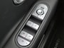 Hyundai Ioniq 5 Connect+ 77.4 kWh / SOH 100% / Dealer onderhouden / Fabrieksgarantie tot 12-2028 / CCS snelladen / All season banden / Elektrische achterklep / Rondomzicht camera / Warmtepomp / Climate control / Stuur- Stoel & Achterbank verwarming / Adaptief cruise control /