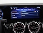 Mercedes-Benz EQA 250+ Business Solution Luxury 71 kWh | Panoramaschuifdak | Achteruitrijcamera | Stoelverwarming | Dodehoekassistent |