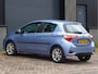 Toyota Yaris 1.5 Hybrid Aspiration Rijklaarprijs! | 12 Maanden Garantie | Onderhoudsbeurt | Nieuwe APK | Mobiliteitservice |