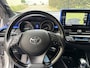 Toyota C-HR / C-HR+ 1.8 Hybrid Bi-Tone Plus / AUTOMAAT / LEER / NAVI / CRUISE / 88dkm!