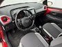 Toyota Aygo 1.0 VVT-i x-joy / Airco / Apple Carplay/Android Auto / Bluetooth / Navigatie via Carplay / Lichtmetalen velgen 15" /