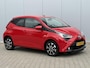 Toyota Aygo 1.0 VVT-i x-joy / Airco / Apple Carplay/Android Auto / Bluetooth / Navigatie via Carplay / Lichtmetalen velgen 15" /