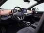 Volkswagen ID.5 Pro 77 kWh ADAPTIEVE CRUISE | PDC | STOEL & STUURVERWARMING | NAVIGATIE | APPLE CARPLAY | CLIMA | LMV | 12 MAANDEN BOVAG GARANTIE |