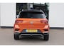Volkswagen T-Roc 1.5 TSI Sport NL auto 1e eigenaar nieuw door ons geleverd en onderhouden Lederen bekleding panoramadak digital cockpit pro stoel en stuurwielverwarming achteruitrijcamera spiegel pakket LMV Antraciet
