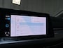 Volkswagen Golf 1.5 TSI Life Sfeerverlichting Navigatie Parkeersensoren App-Connect