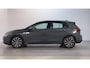 Volkswagen Golf 1.5 TSI Life Sfeerverlichting Navigatie Parkeersensoren App-Connect