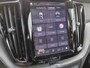Volvo XC60 T6 AWD 350PK Plug-in hybrid Plus Black Edition | BLIS | H&K | 360 Camera | Pano | Luchtvering | Keyless |