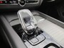 Volvo XC60 T6 AWD 350PK Plug-in hybrid Plus Black Edition | BLIS | H&K | 360 Camera | Pano | Luchtvering | Keyless |