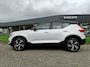 Volvo XC40 T5 262PK Plug-in Hybrid R-Design | BLIS | Pano | H&K | Stoel/stuur Verwarm. | Elektr. stoelen/Kofferklep |