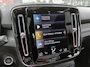 Volvo XC40 T5 262PK Plug-in Hybrid R-Design | BLIS | Pano | H&K | Stoel/stuur Verwarm. | Elektr. stoelen/Kofferklep |