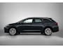 Toyota Corolla Touring Sports Hybrid 140 Business Plus | Dealer onderhouden | Elektrische achterklep | Parkeersensoren voor+achter | Stoelverwarming | Draadloze telefoonlader | Navigatie | Apple CarPlay/Android Auto | Cruise Contro afger 19-8