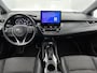 Toyota Corolla Touring Sports Hybrid 140 Business Plus | Dealer onderhouden | Elektrische achterklep | Parkeersensoren voor+achter | Stoelverwarming | Draadloze telefoonlader | Navigatie | Apple CarPlay/Android Auto | Cruise Contro afger 19-8
