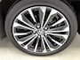 Toyota Corolla Touring Sports Hybrid 140 Business Plus | Dealer onderhouden | Elektrische achterklep | Parkeersensoren voor+achter | Stoelverwarming | Draadloze telefoonlader | Navigatie | Apple CarPlay/Android Auto | Cruise Contro afger 19-8