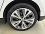 Renault Grand Scenic 1.3 TCe 140Pk Intens | Stoelverwarming & Massage | Climate Control | Apple Carplay/Android Auto | Lederen Bekleding | Navigatie | Cruise Control & Snelheidsbegrenzer | Elektrisch Verstelbare Lendesteun | Parkeerassistent | Lichtmetalen Velgen 20" |