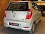 Hyundai i10 1.2 Plus / Airco / Parkeersensoren / NAP / Aux / Elektrische ramen voor / Radio