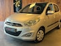 Hyundai i10 1.2 Plus / Airco / Parkeersensoren / NAP / Aux / Elektrische ramen voor / Radio